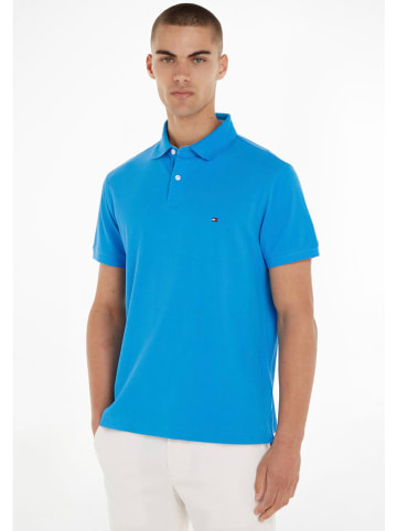 Tommy Hilfiger Koszulka polo "1985" w kolorze niebieskim