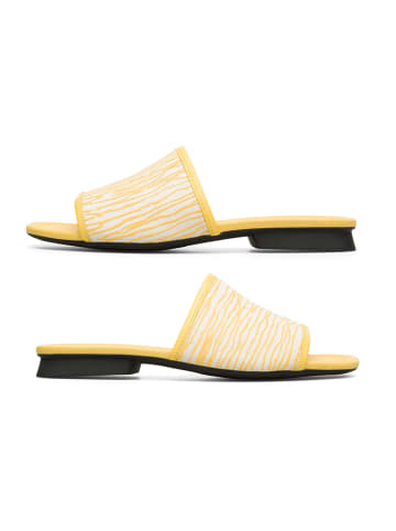 Camper Slippers "TWS" geel