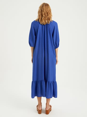 BGN Kleid in Blau