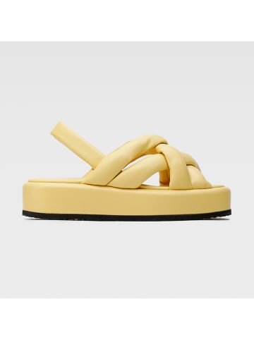 Badura Skórzane sandały w kolorze żółtym