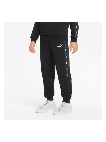 Puma Sweathose "ESS" in Schwarz