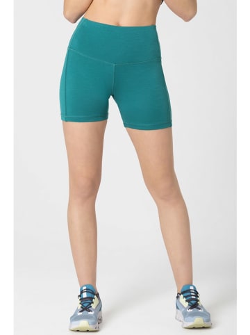 super.natural Trainingsshort "Liquid Flow" petrol