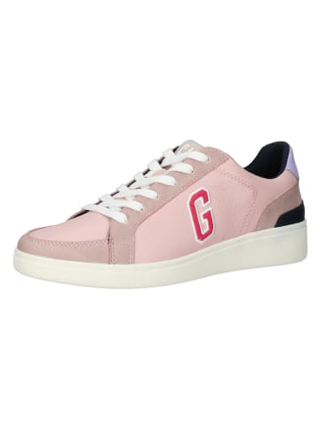 GAP Sneakers in Pink