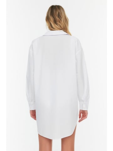 trendyol Bluse in Weiß