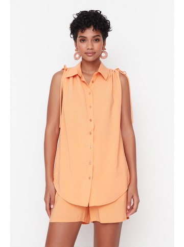 trendyol Bluse in Orange