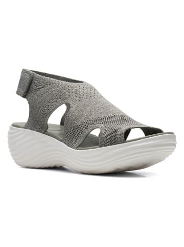 Clarks Skórzane sandały w kolorze szarym na koturnie
