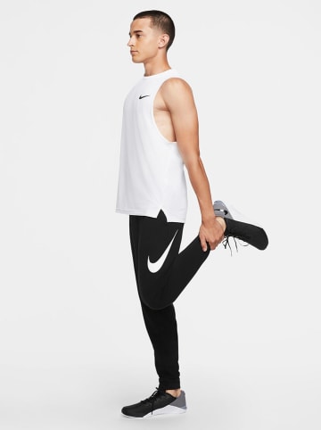 Nike Sportswear Spodnie dresowe w kolorze czarnym