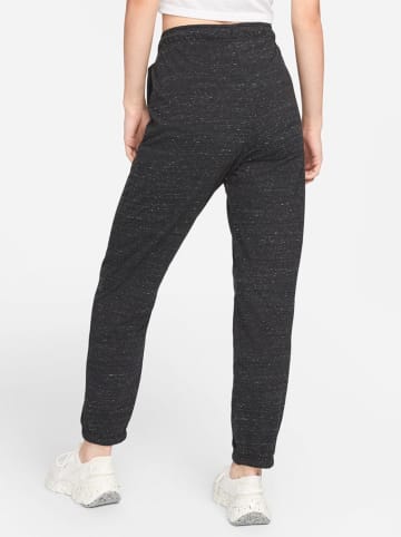 Nike Sportswear Spodnie dresowe w kolorze czarnym