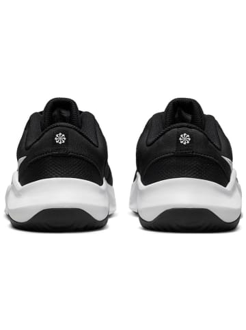 Nike Sportswear Trainingsschuhe "Legend Essential 3" in Schwarz