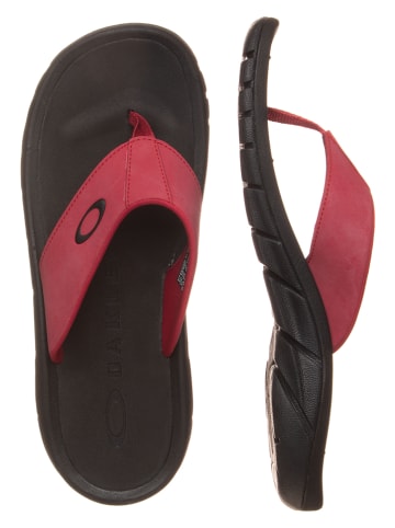 Oakley Teenslippers "Super Coil" rood