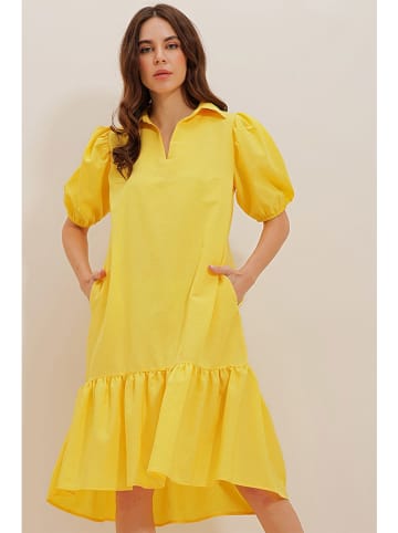 Defile Kleid in Gelb