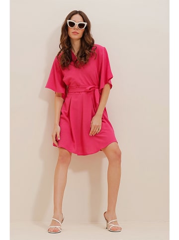 Defile Kleid in Pink