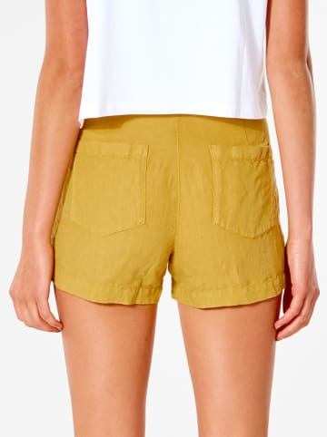 Rip Curl Shorts in Gelb