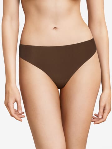 Chantelle String in Braun