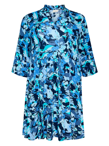 KAFFE curve Sukienka "Lisa" w kolorze niebieskim