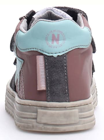 Naturino Skórzane sneakersy "Hess" w kolorze jasnoróżowo-antracytowym