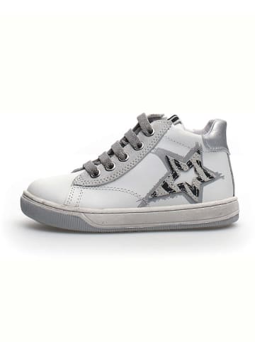 Naturino Skórzane sneakersy "Nerlen" w kolorze białym