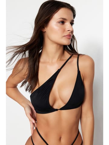 trendyol Bikini-Oberteil in Schwarz