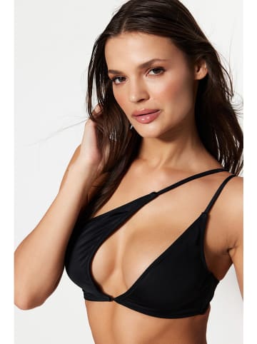 trendyol Bikini-Oberteil in Schwarz