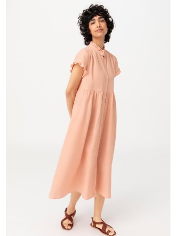 Hessnatur Kleid in Apricot