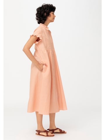 Hessnatur Sukienka w kolorze brzoskwiniowym