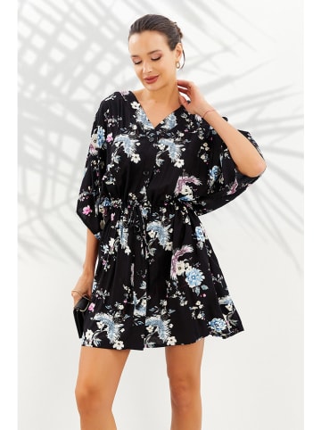 Milan Kiss Kleid in Schwarz/ Hellblau