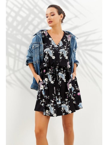 Milan Kiss Kleid in Schwarz/ Hellblau