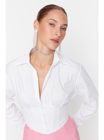 trendyol Bluse in Weiß