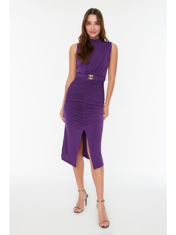 trendyol Kleid in Lila