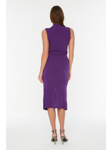 trendyol Kleid in Lila
