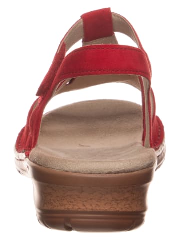 Ara Shoes Skórzane sandały w kolorze czerwonym