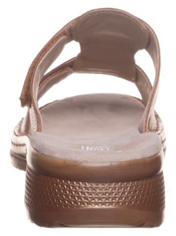 Ara Shoes Skórzane klapki w kolorze jasnobrązowym