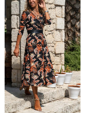 Gunes Kizi Kleid in Schwarz