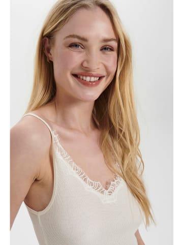 SAINT TROPEZ Top "Maya" w kolorze beżowym