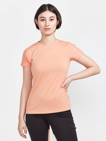 Craft Koszulka funkcyjna "ADV Essence" w kolorze brzoskwiniowym
