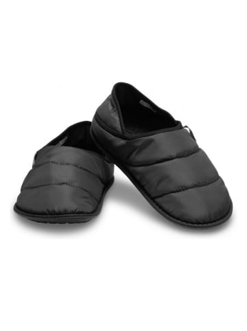Crocs Pantoffels "Neo Puff" zwart