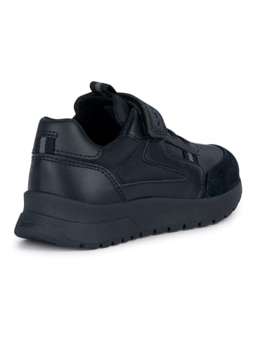 Geox Skórzane sneakersy "Briezee" w kolorze czarnym