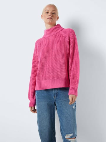 Noisy may Sweter w kolorze różowym