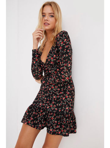 Cool and sexy Jurk zwart