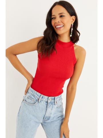 Cool and sexy Top in Rot
