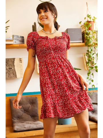 Olalook Kleid in Rot