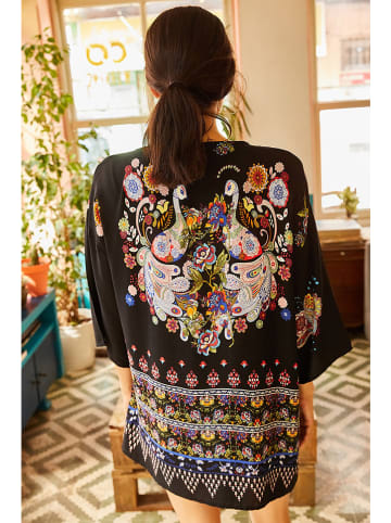 Olalook Cape in Schwarz/ Bunt