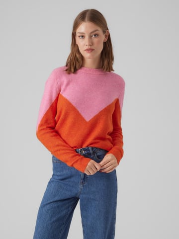 Vero Moda Pullover in Rosa. Orange