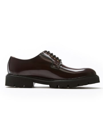 British Passport Leren veterschoenen rood