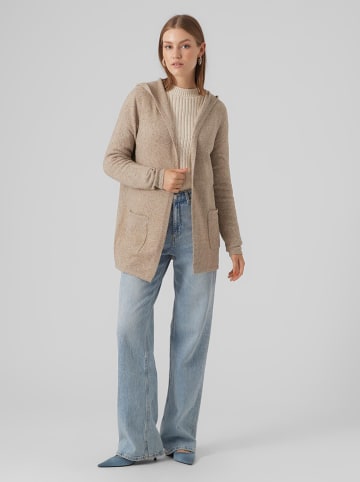 Vero Moda Cardigan in Beige