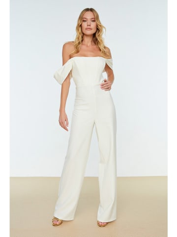 trendyol Jumpsuit in Creme