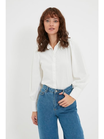trendyol Bluse in Weiß