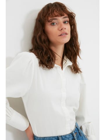 trendyol Bluse in Weiß