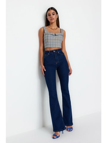 trendyol Jeans - Flare fit - in Dunkelblau
