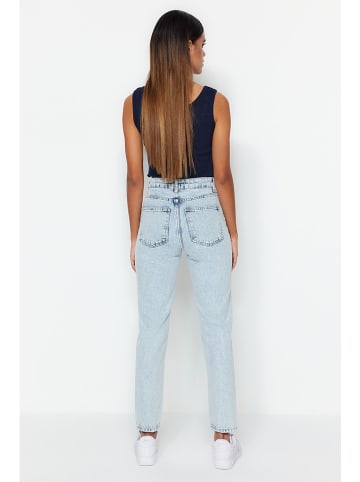 trendyol Dżinsy - Slim fit - w kolorze błękitnym